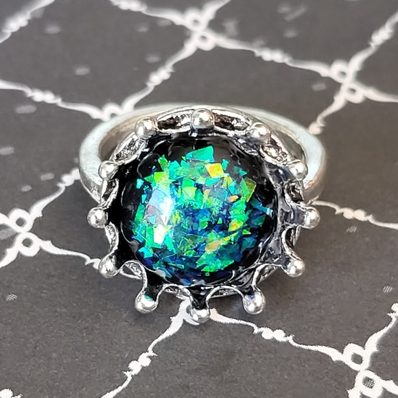 Jewelry - 5/$13 Fashion Ring